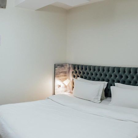 Express City Hotel Shymkent Bagian luar foto